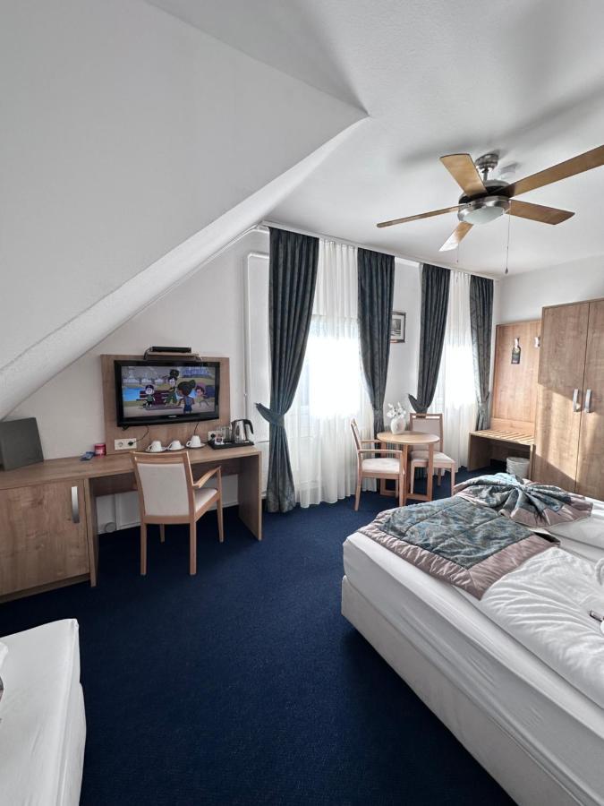 Hotel Sonne Weingarten  Eksteriør bilde