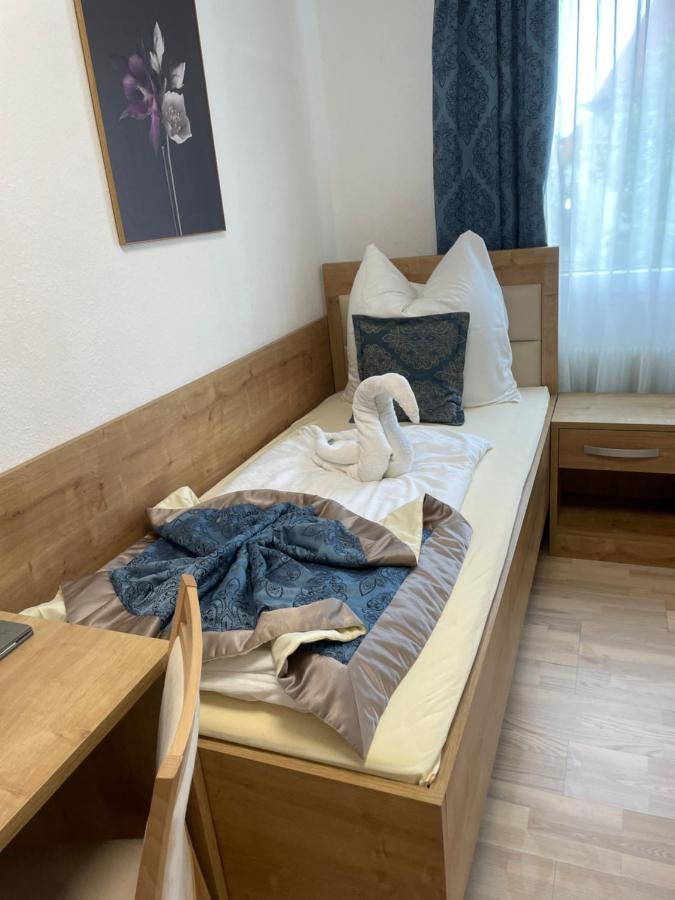Hotel Sonne Weingarten  Eksteriør bilde