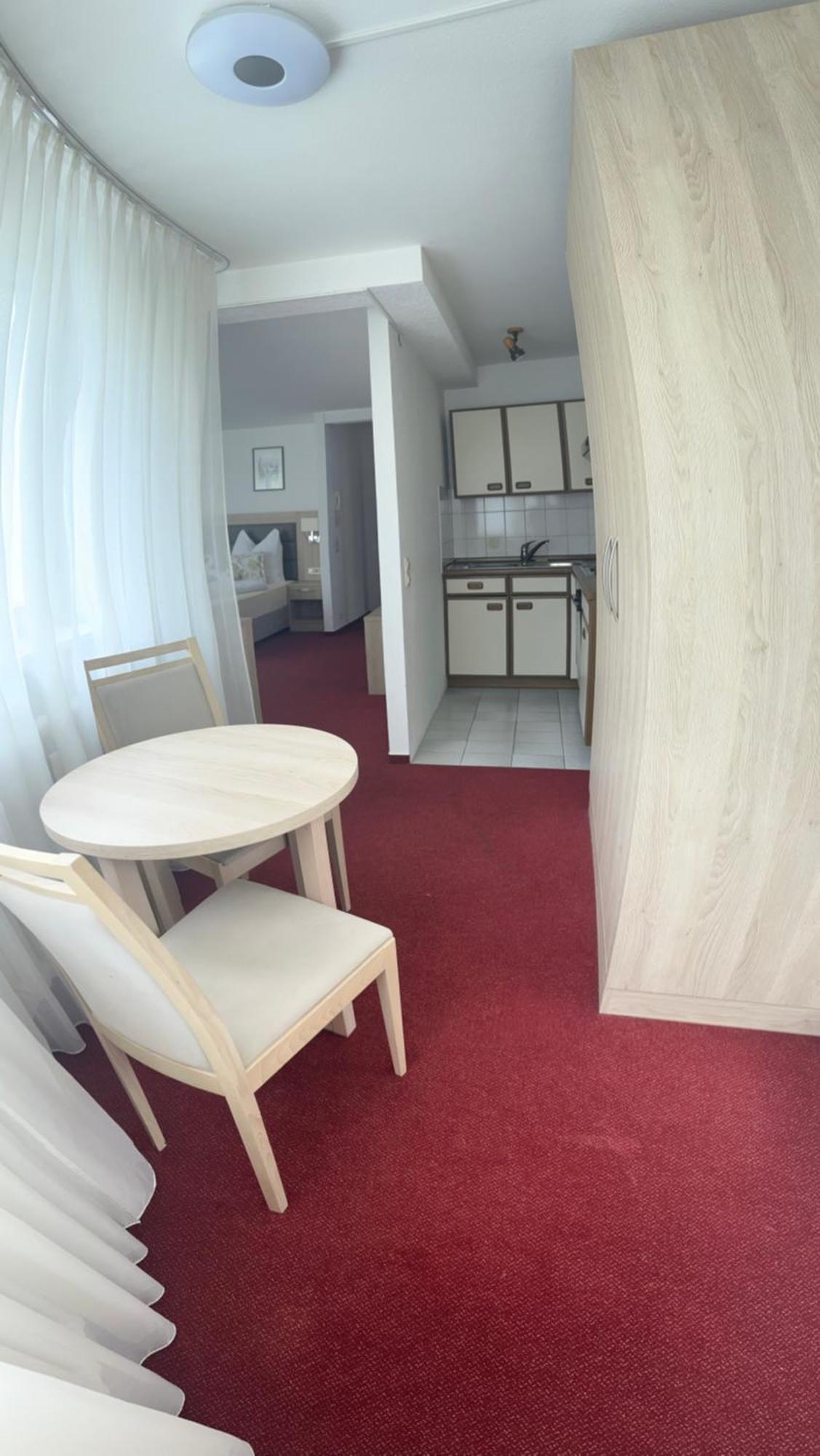 Hotel Sonne Weingarten  Eksteriør bilde