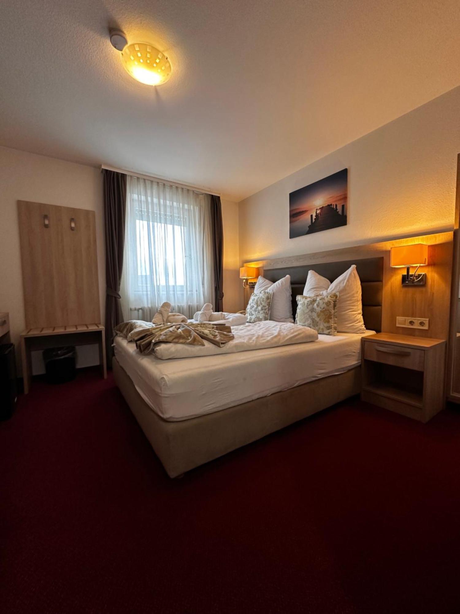 Hotel Sonne Weingarten  Eksteriør bilde