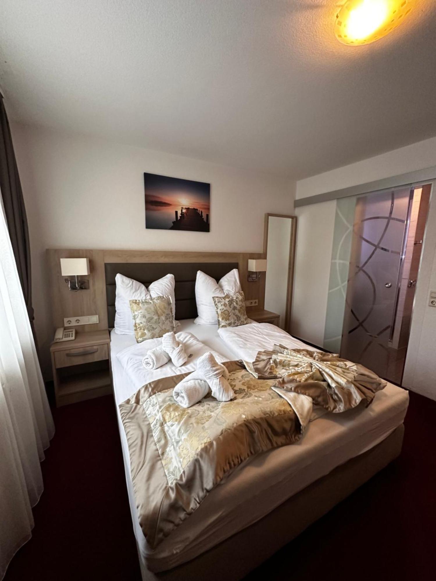 Hotel Sonne Weingarten  Eksteriør bilde