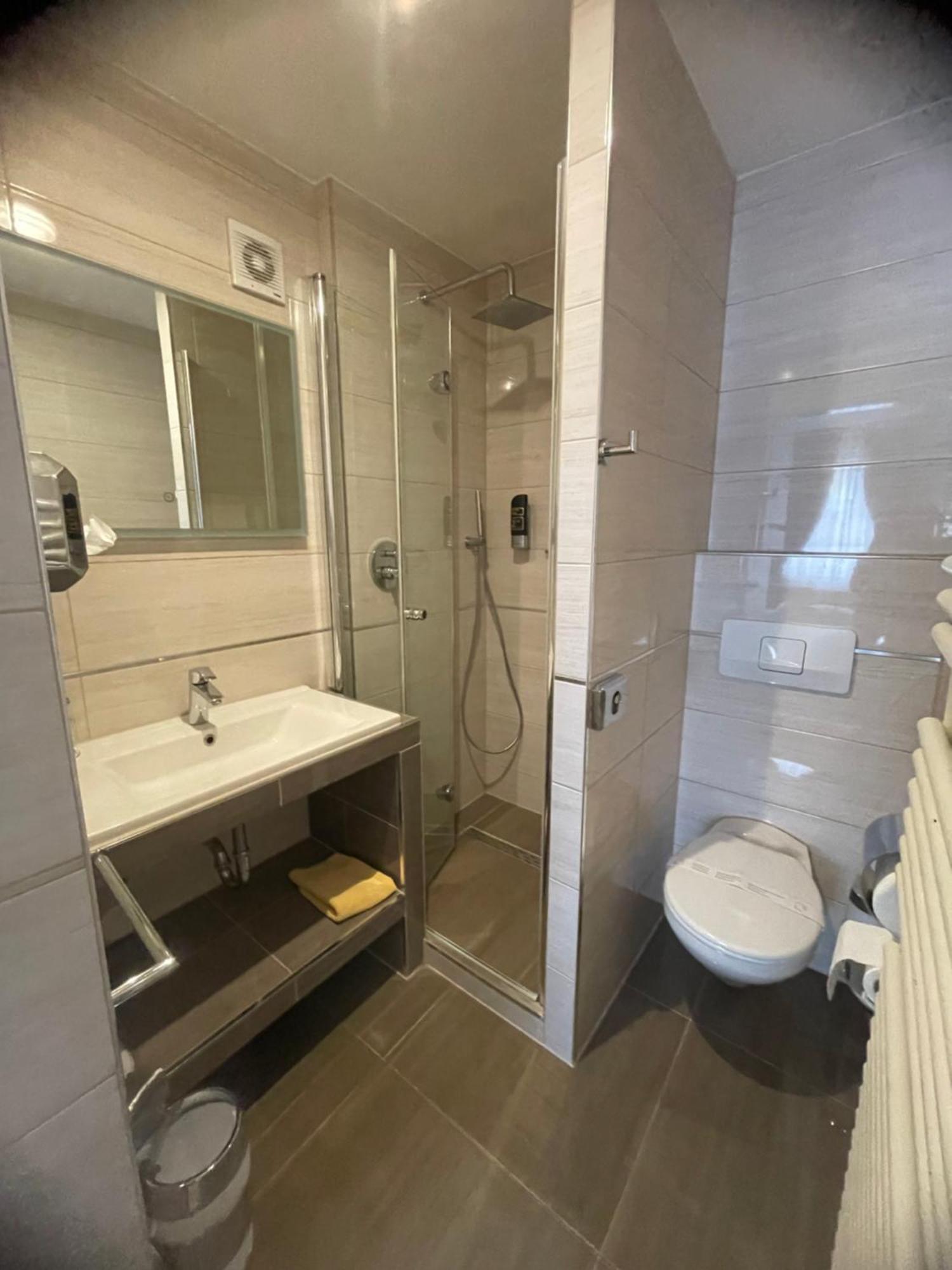 Hotel Sonne Weingarten  Eksteriør bilde